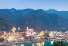 अगर आप भी बना रहे हैं ऋषिकेश घूमने का प्लान, तो इन पांच जगहों पर जाना न भूलें, जानें क्या है खास