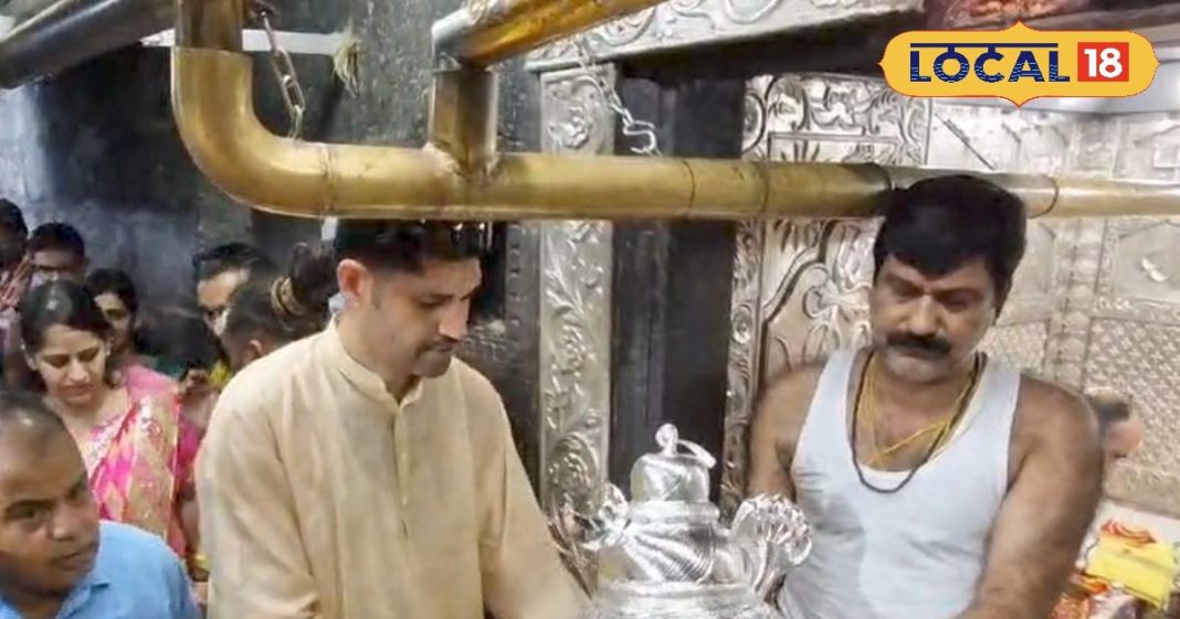 जन्माष्टमी के एक दिन पहले महाकाल को मिली चमचमाती भेंट,