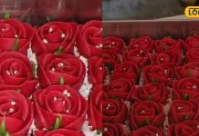 बेहद खास है ये मिठाई, काजू से होती है तैयार पर दिखने में बिल्कुल गुलाब सी