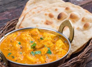 ऑफिस लंच के लिए ले जानी है सिंपल और टेस्टी डिश? ट्राई करें पनीर कोरमा, सब हो जाएंगे इंप्रेस