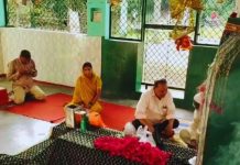 अद्भुद है यूपी की ये मजार, रोजाना यहां 2 शेर पूंछ से करते हैं सफाई, चमत्कार से कम नहीं मानते लोग