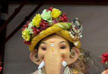 गणेश चतुर्थी के लिए मार्केट में मिल रहे हैं खास तरह के फेटा, देखें तस्वीर