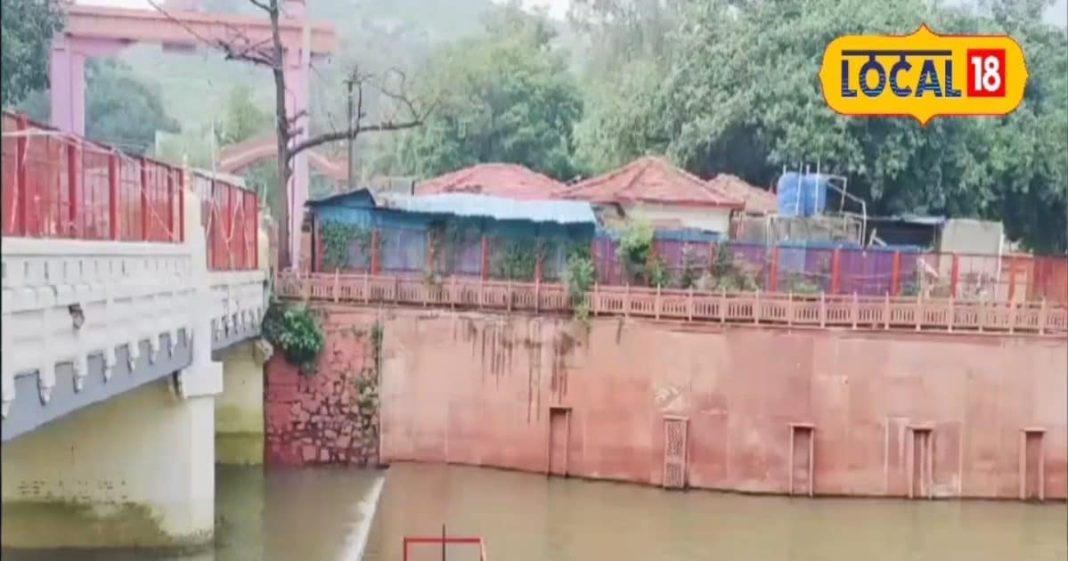 रहस्यों से भरा राजगीर का गर्म कुंड, डूपकी लगाते ही