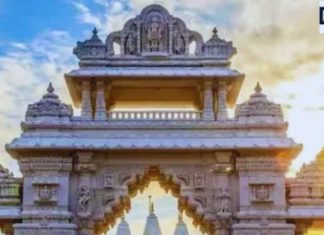 400 नदियों का पानी और 7 देशों का पत्थर… भारत में नहीं, यहां है दुनिया का सबसे बड़ा हिंदू मंदिर