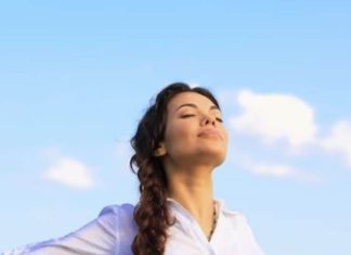 Happy Hormones: शरीर में हैप्पी हार्मोन होना क्यों जरूरी, इन तरीकों से बढ़ाएं इनका लेवल