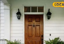 Vastu Tips: दक्षिण मुखी मकान वाले मुख्य दरवाजे पर जरूर करें ये काम, दूर रहेगी बुरी बला!