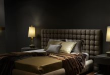 Vastu Tips For Bedroom: बच्चों की तरह झगड़ते हैं पति-पत्नी? बेडरूम से जुड़ी ये गलती तो नहीं कर रहे आप? जानें वास्तु नियम