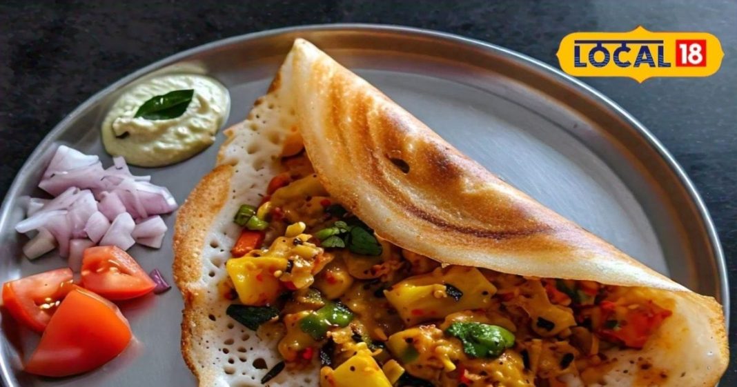 दिन में दो बार लगती है ये दुकान, फास्ट फूड खाने के शौकीनों की लग जाती है भीड़