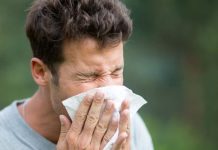 बार-बार छींक आने से हैं परेशान, तो करें ये घरेलू उपाय, मिनटों में मिलेगी राहत