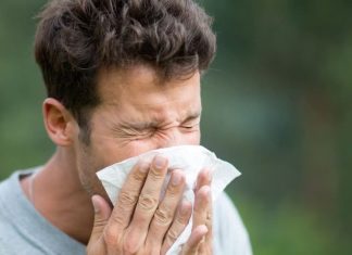 बार-बार छींक आने से हैं परेशान, तो करें ये घरेलू उपाय, मिनटों में मिलेगी राहत