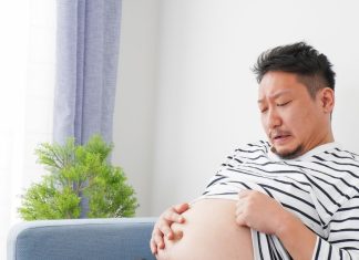 9 घंटे चिपके रहते हैं कुर्सी से, मटके जैसा हो गया है पेट? ये 5 मिनट की एक्सरसाइज पिघला देगी चर्बी