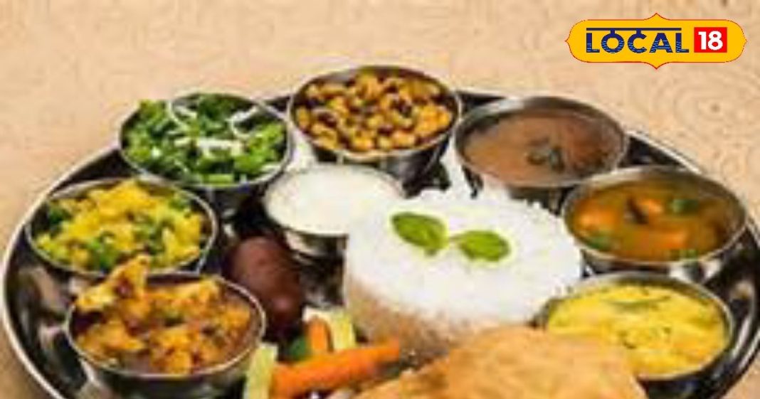 ऋषिकेश के विद्वान से जानें पितृ पक्ष में भोजन बनाने और परोसने की विधि