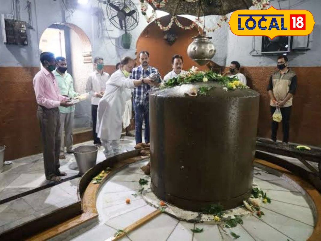भगवान शिव का चमत्कारी मंदिर, जहां हर साल बढ़ रहा है शिवलिंग का आकार, ऊंचाई-चौड़ाई है 5 फीट