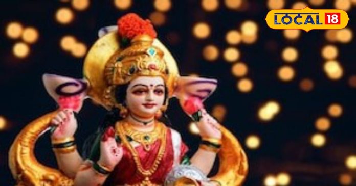 भाद्रपद अष्टमी से लगातार 16 दिन करें ये उपाय, घर