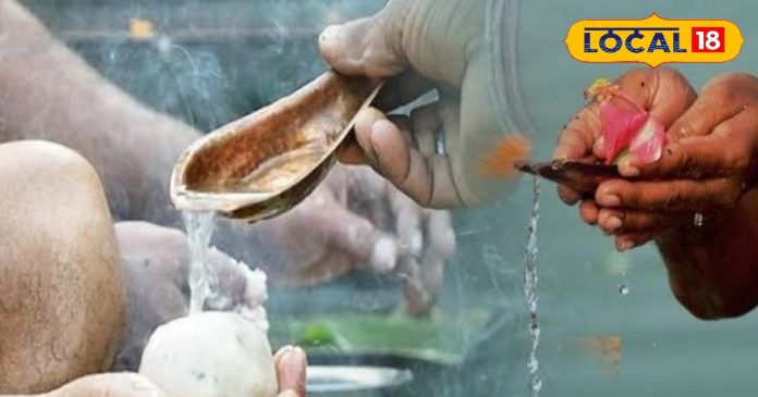 सभी 18 महापुराणों में श्राद्ध और तर्पण का उल्लेख, पितरों