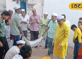 Burhanpur Old Tradition: यहां 15 दिनों तक होती है मां अंबे की पूजा, मन्नत पूरी होने पर बच्चों को झूला झुलाने की परंपरा