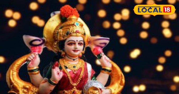 Dhanteras 2024: सोना-चांदी, फ्लैट, मकान...धनतेरस पर कब खरीदना होगा शुभ!