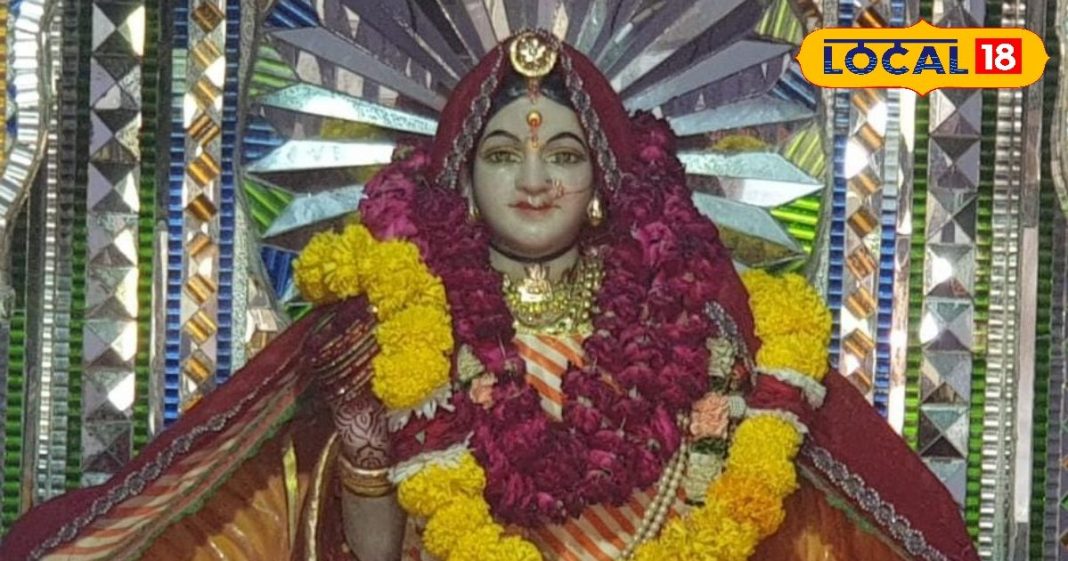 इस मंदिर में बैगन और झाड़ू चढ़ाने पर पूरी होती हैं मान्यताएं