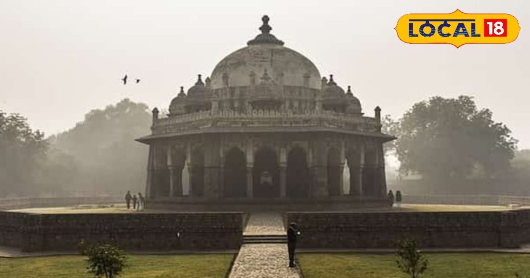 Delhi Historical Places: बेहद खूबसूरत हैं दिल्ली की सालों पुरानी ये जगहें, देखते ही दीवाने हो जाते हैं लोग!