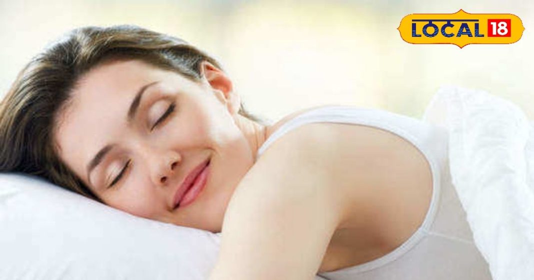 नींद न आने की समस्या से हैं परेशान? अपनाएं ये टिप्स, सेहत भी रहेगी फिट और एनर्जी भी रहेगी भरपूर