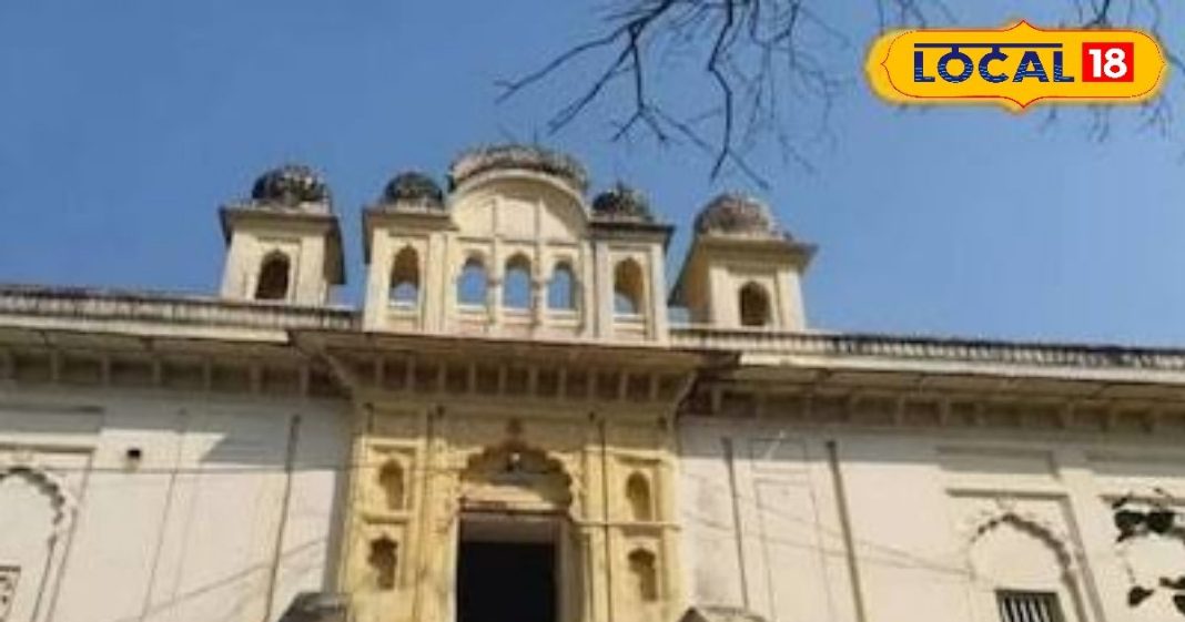 Jhansi News: महारानी लक्ष्मीबाई इस अनोखे मंदिर में करती थीं पूजा-पाठ, बुंदेलखंड के प्रमुख मंदिरों में है मशहूर