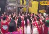 कोलकाता के तर्ज पर यहां हुआ सिंदूर खेला, महिलाओं ने मां दुर्गा को दी विदाई