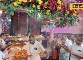 खरगोन के इस मंदिर की अनोखी परंपरा, देवी की परिक्रमा में महिलाएं नहीं होतीं शामिल, पुरुष करते हैं गरबा