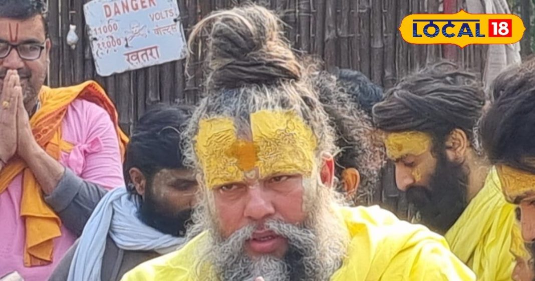 चांदी का छल्ला किस उंगली में धारण करें? प्रेमानंद महाराज से जानिए जवाब