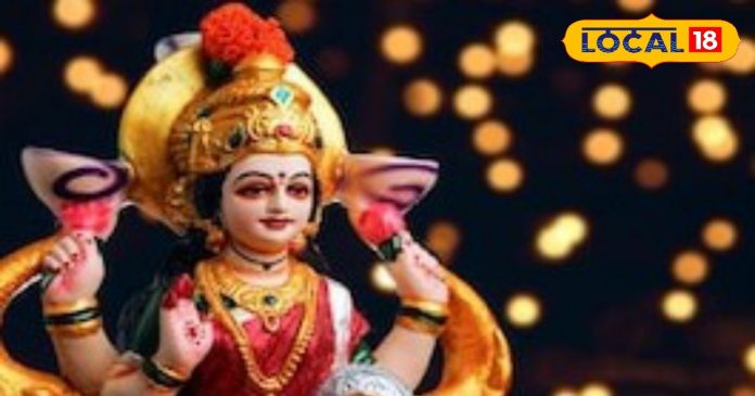 धनतेरस पर 100 साल बाद बन रहा महासंयोग, इस मुहूर्त