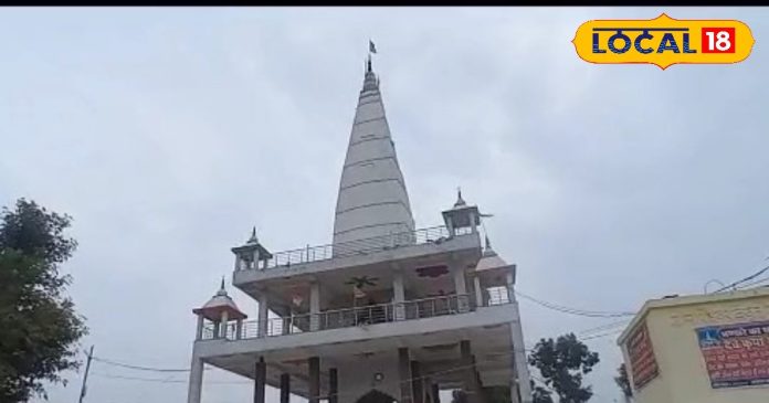 250 साल पुराना है यह नाग देवता का मंदिर, यहां