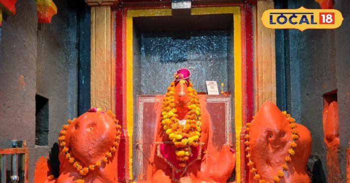 देश का इकलौता भैरव मंदिर... औरंगजेब ने भी मान ली