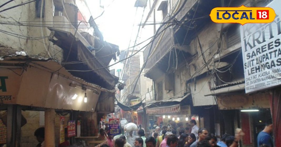 खाने के शौकीनों के लिए स्वर्ग है दिल्ली की ये 5 जगहें, छुट्टियों में निकल लीजिए स्वाद के सफर में, खाने के बाद कहेंगे वाह!