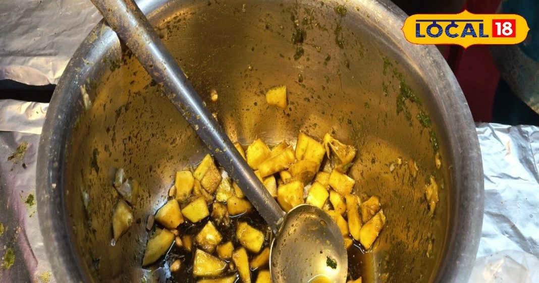 गलगल से बनी किंभ चाट, स्वाद ऐसा कि भीड़ हर दिन बढ़ती ही जा रही है! जानें क्या है राज…