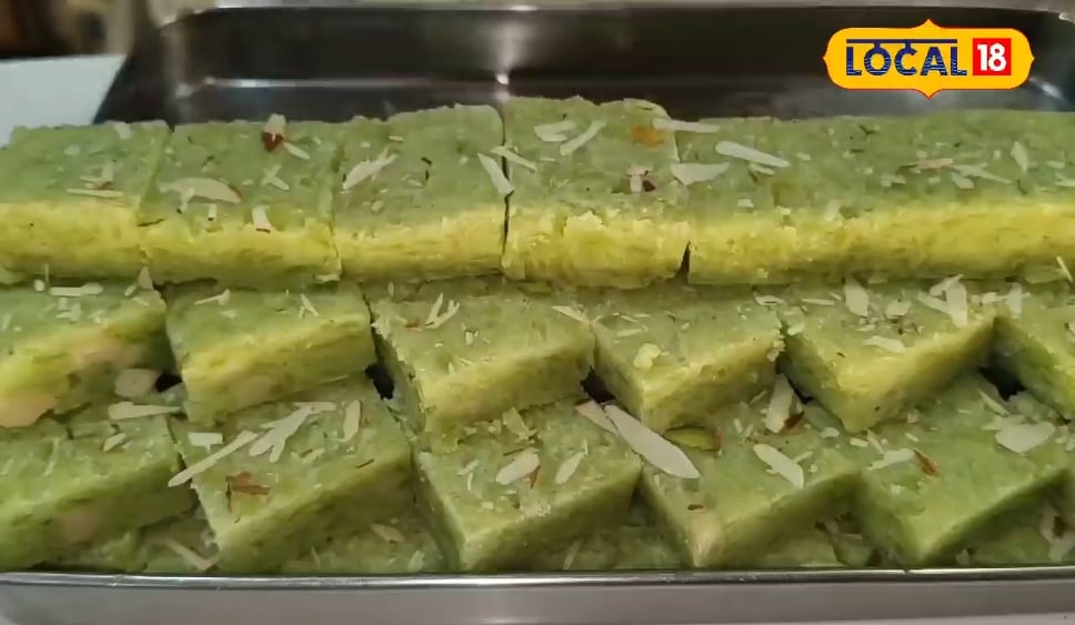 Lauki Ki Barfi: यूपी में मिलती है इस हरी सब्जी से बनी बर्फी, खाते ही बन जाएंगे बलवान! 1 किलो मिलेगी इतने रुपये में