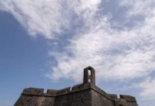 राजस्थान में तो कई किले देखें होंगे, लेकिन मुंबई के इन किलों के बारे में कम ही लोग जानते हैं!