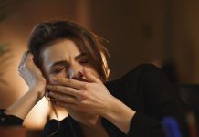 फौरन हो जाएं अलर्ट, कहीं आपका शरीर तो नहीं दे रहा ये संकेत…Unhealthy होने का साइन