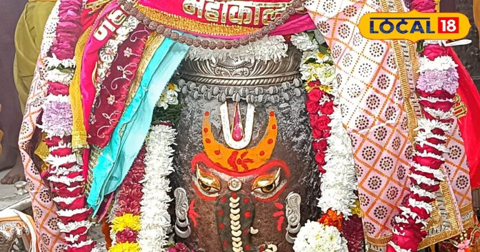ujjain-mahakal-bhasam-aarti-darshan-today-18 december see-pictures – Bharat.one हिंदी