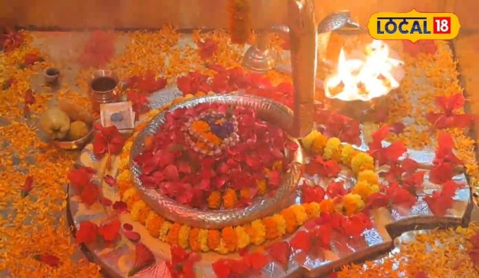 इस मंदिर में पाताल लोक से प्रकट हुए थे भोलेनाथ,