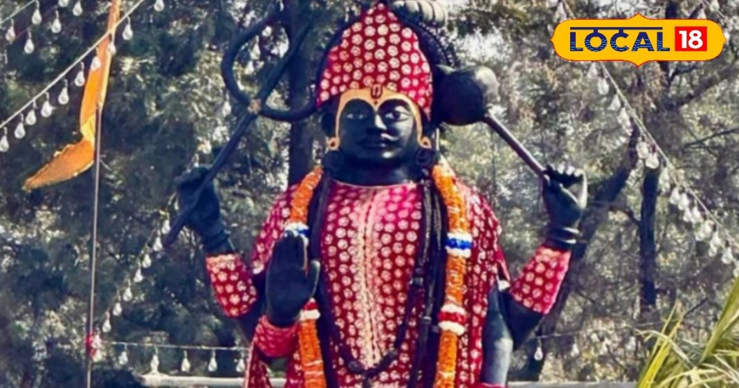 भारत के इस मंदिर में है शनिदेव की सबसे बड़ी प्रतिमा…दर्शन से मिलेंगे सारे फल
