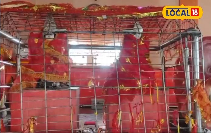यूपी का चमत्कारी मंदिर, यहां दर्शन से नि:संतानों को हो