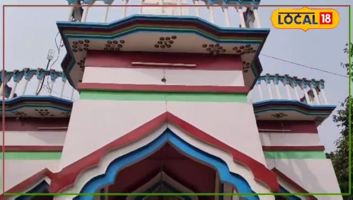 सबरीमाला ही नहीं...यूपी के इस मंदिर में भी है महिलाओं