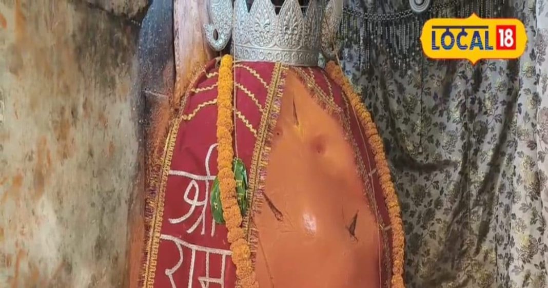 हर साल बड़ रहा मूर्ति का आकार…स्वयं ले ली करवट! क्या है रायपुर के इस हनुमान मंदिर की सच्चाई?