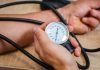 High Blood Pressure: ठंड में ब्लड प्रेशर बन रहा ब्रेन हेमरेज की वजह! इन चीजों को भूलकर भी न खाएं, डॉक्टर ने बताए उपाय