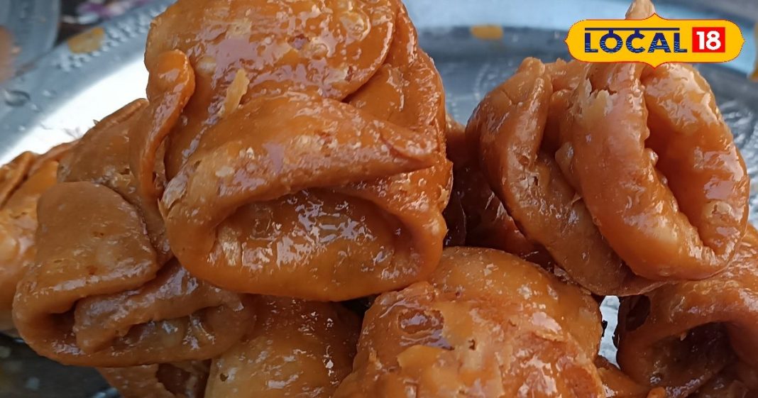 Launglata is a great combination of taste and health prepared from khoya and dry fruits launglata recipe