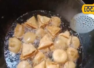 10 रुपये वाले समोसे ने मचाई धूम, एक साथ मिलते हैं 2 स्वाद, खाने वालों की लगती है भीड़