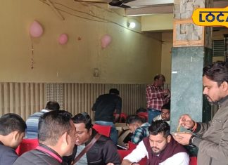 यहां लोग लाइन लगाकर खरीदते हैं गुलाब जामुन, पांच दशकों से नहीं बदला स्वाद, इसके आगे रबड़ी-रसमलाई भी फेल