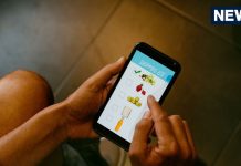 आप भी टॉयलेट में ले जाते हैं मोबाइल, खुद ही कर रहे हैं अपने इस ग्रह को पीड़ित! आज ही बदलें ये आदत नहीं तो होगा बड़ा नुकसान