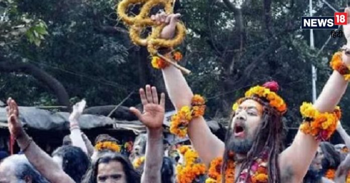 महाकुंभ: क्या है नागा साधु बनने की अंगतोड़ प्रक्रिया, खींची