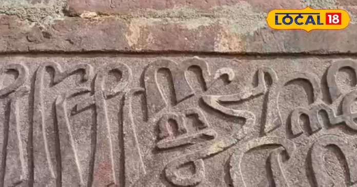 यहां मंदिर की चौखट पर लिखा 'अल्लाह', कलमा से भी