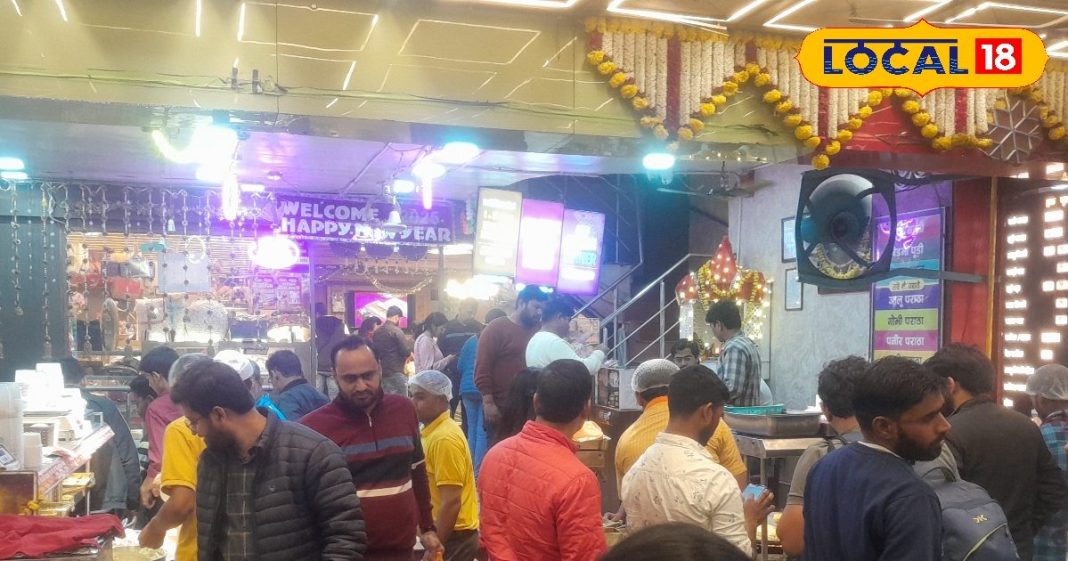 लखनऊ के मोती महल रेस्टोरेंट का स्वादिष्ट मलाई-मक्खन